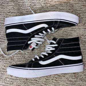 SOLD completely brand new, never worn SK8-HI vans